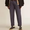 Pantalones chinos de hombre en azul con efecto desgastado Pantalones chinos de hombre en azul con efecto desgastado