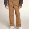 Pantalones chinos para niño en algodón color caramelo. Pantalones chinos para niño en algodón color caramelo.