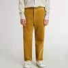 Pantalones chinos para niño en color tabaco con bordados Pantalones chinos para niño en color tabaco con bordados