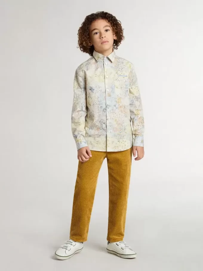 Pantalones chinos para niño en color tabaco con bordados Pantalones chinos para niño en color tabaco con bordados