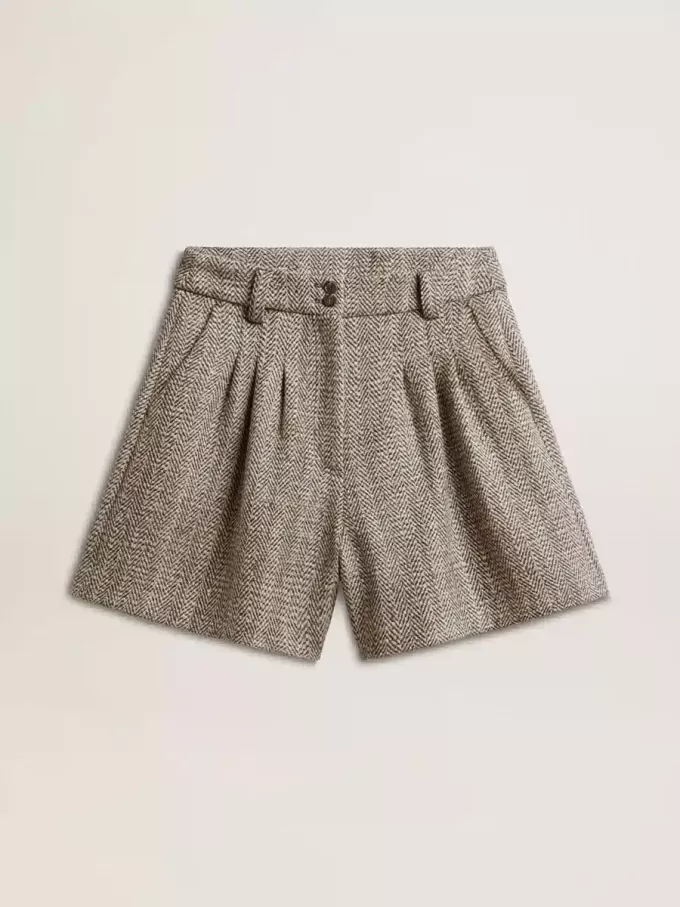 Pantalones cortos de mujer en color marrón crudo de lana en espiga Pantalones cortos de mujer en color marrón crudo de lana en espiga