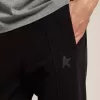 Pantalones de chándal negros para hombre con estrella en la parte delantera Pantalones de chándal negros para hombre con estrella en la parte delantera