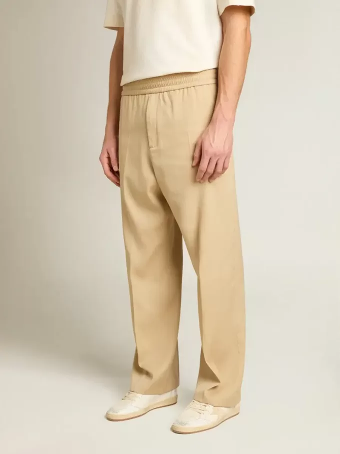 Pantalones de chándal para hombre color arena con bolsillo trasero Pantalones de chándal para hombre color arena con bolsillo trasero