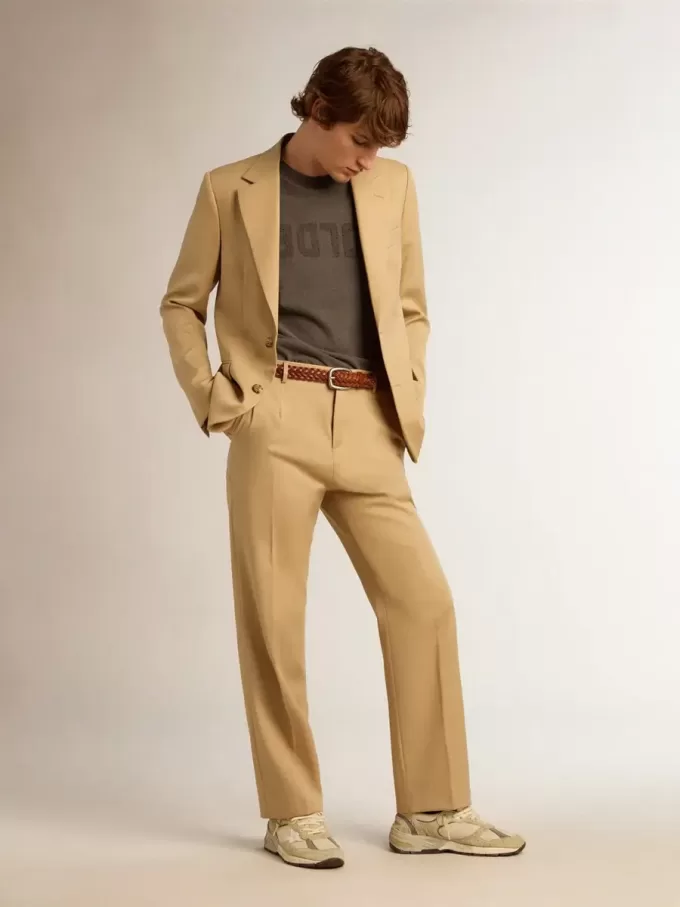 Pantalones de gabardina de lana para hombre en color arena Pantalones de gabardina de lana para hombre en color arena