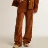 Pantalones de mujer de cuero serrado color tabaco Pantalones de mujer de cuero serrado color tabaco