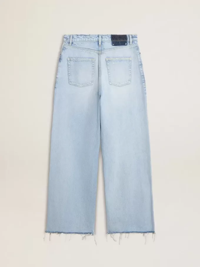 Pantalones de mujer en denim con efecto desgastado Pantalones de mujer en denim con efecto desgastado