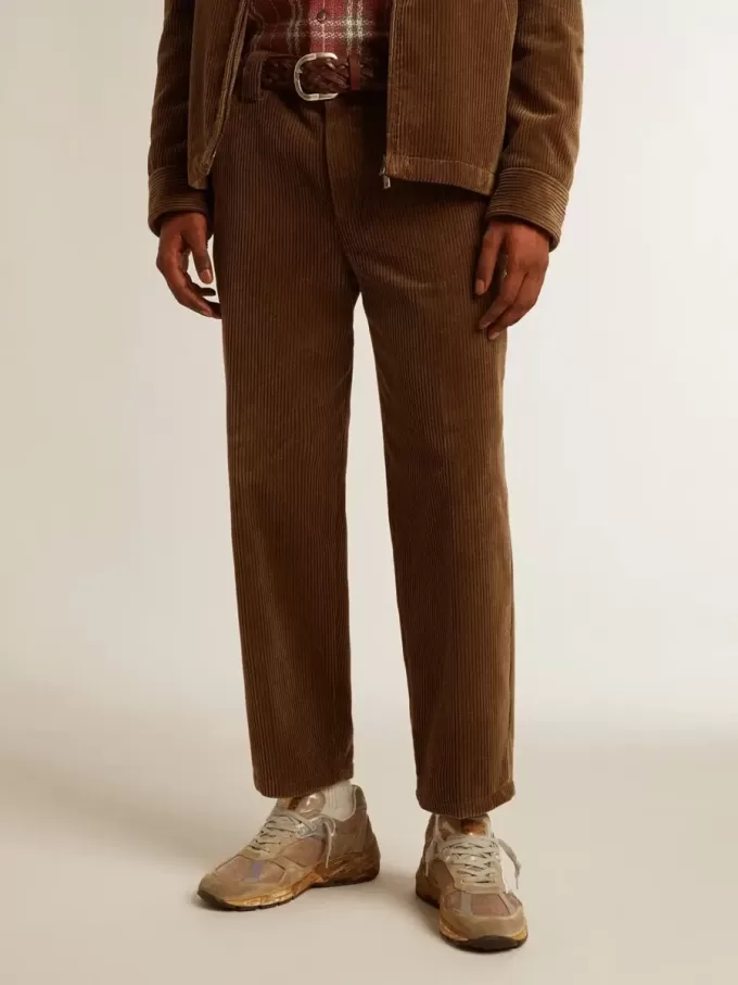 Pantalones de pana verde oliva oscuro para hombre Pantalones de pana verde oliva oscuro para hombre