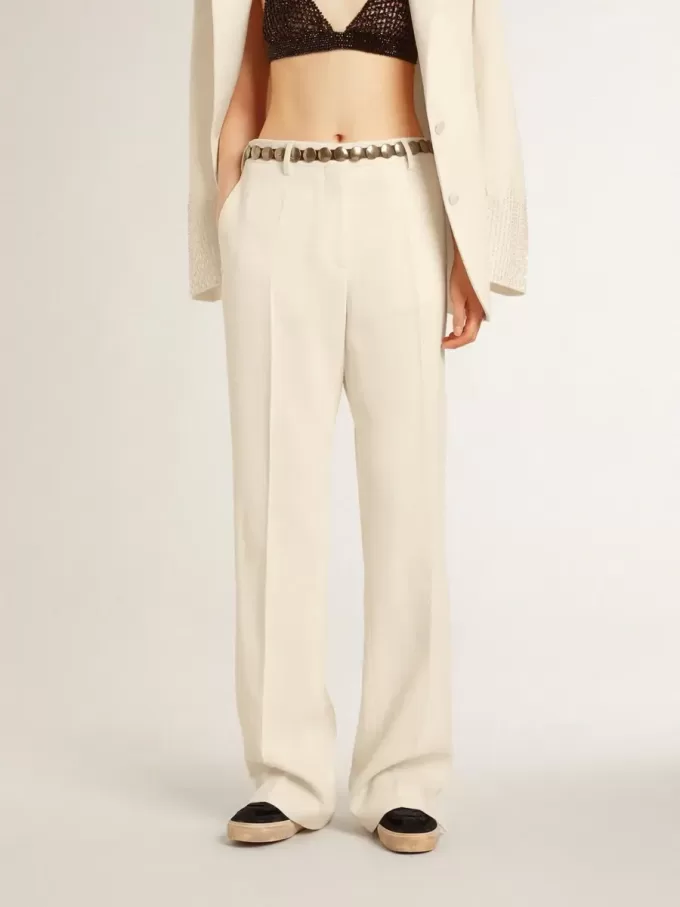 Pantalones holgados de mujer en tejido sastre blanco desgastado Pantalones holgados de mujer en tejido sastre blanco desgastado
