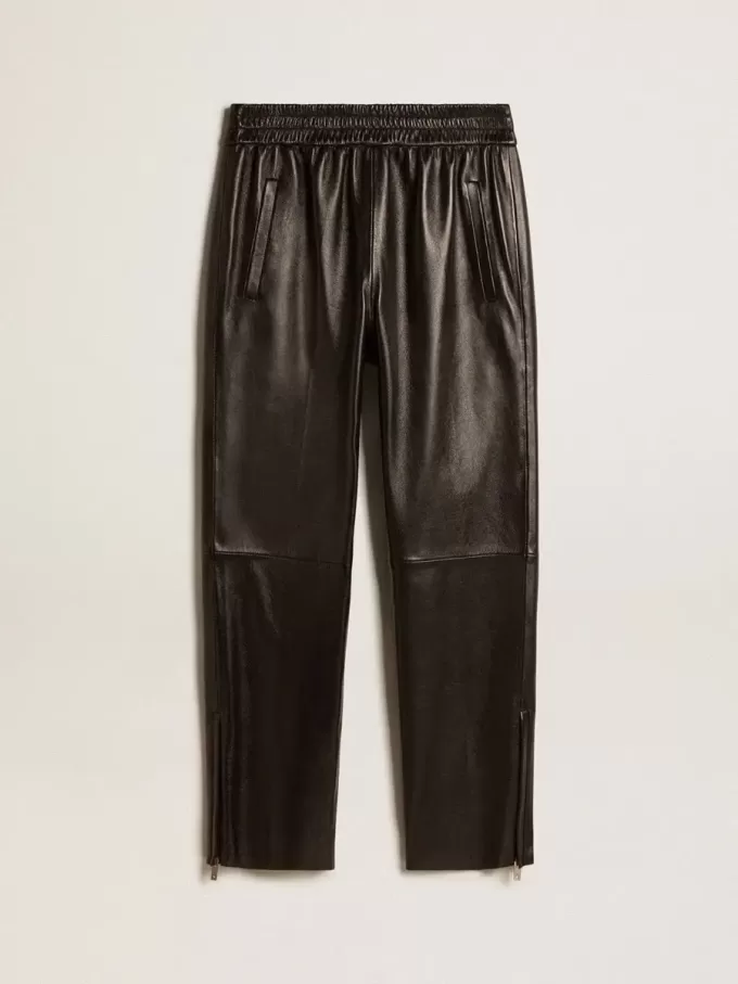 Pantalones joggers negros de piel napa con cremallera en la base Pantalones joggers negros de piel napa con cremallera en la base
