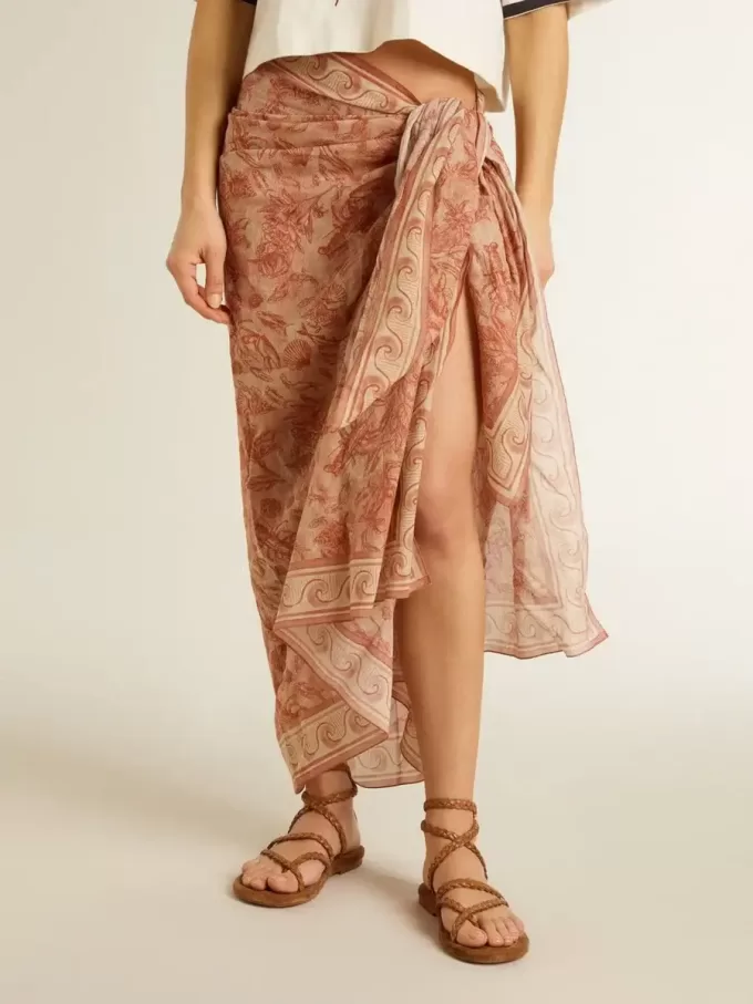 Pareo de voile de algodón con estampado integral en blanco y rojo ladrillo Pareo de voile de algodón con estampado integral en blanco y rojo ladrillo