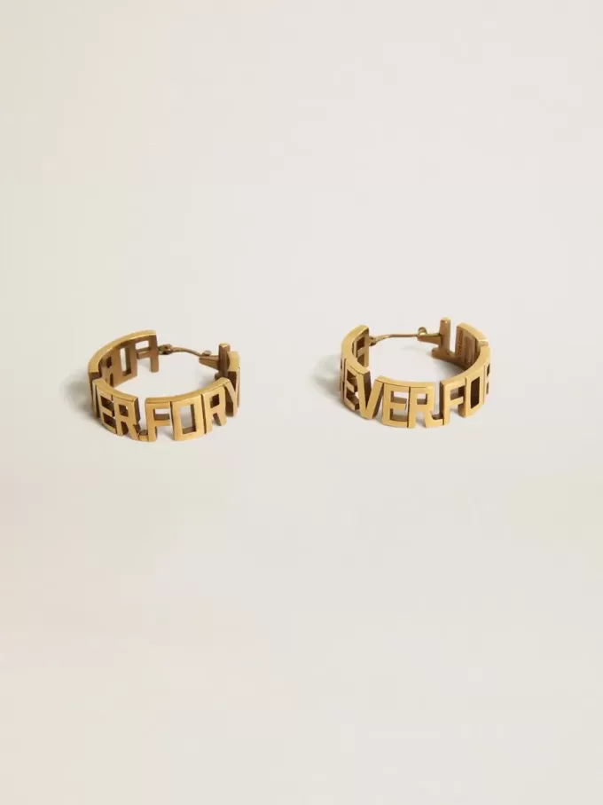 Pendientes de aro en color oro antiguo con la inscripción «Forever For You» Pendientes de aro en color oro antiguo con la inscripción «Forever For You»