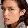 Pendientes de botón para mujer en color oro antiguo con cuentas decorativas Pendientes de botón para mujer en color oro antiguo con cuentas decorativas