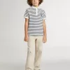 Polo blanco de algodón para niño con rayas azul marino y bordado