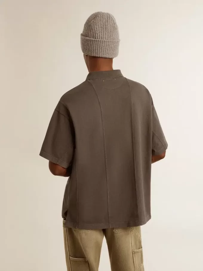 Polo de algodón para hombre en gris antracita con bordado Polo de algodón para hombre en gris antracita con bordado