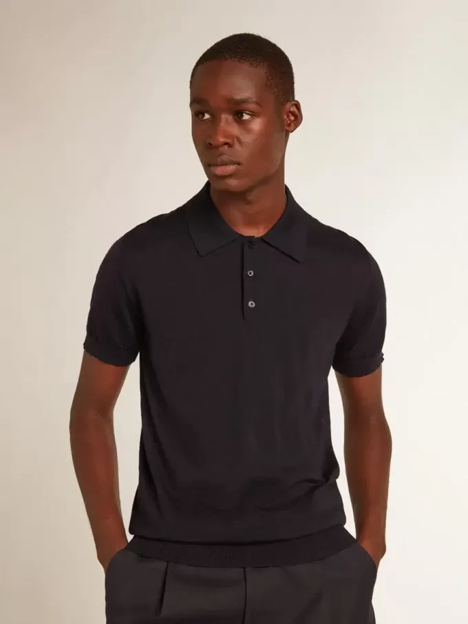 Polo de manga corta para hombre en lana merino azul marino Polo de manga corta para hombre en lana merino azul marino