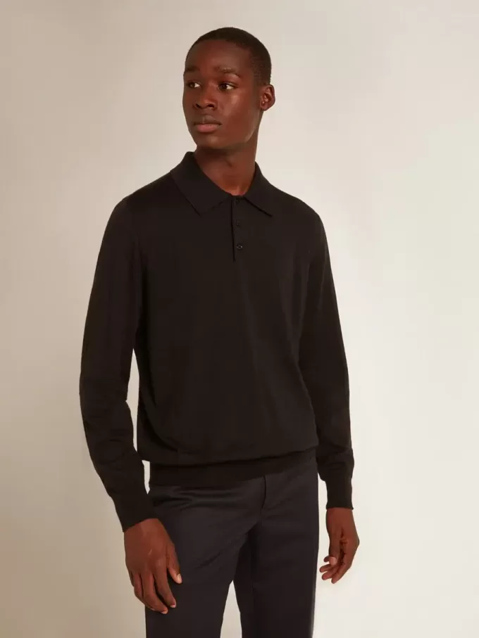 Polo de manga larga para hombre en lana merino negra Polo de manga larga para hombre en lana merino negra