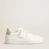 Purestar con estrella blanca y lengüeta de cuero gris en el talón