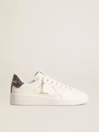 Purestar para mujer con estrella de piel blanca y lengüeta con brillo antracita en el talón