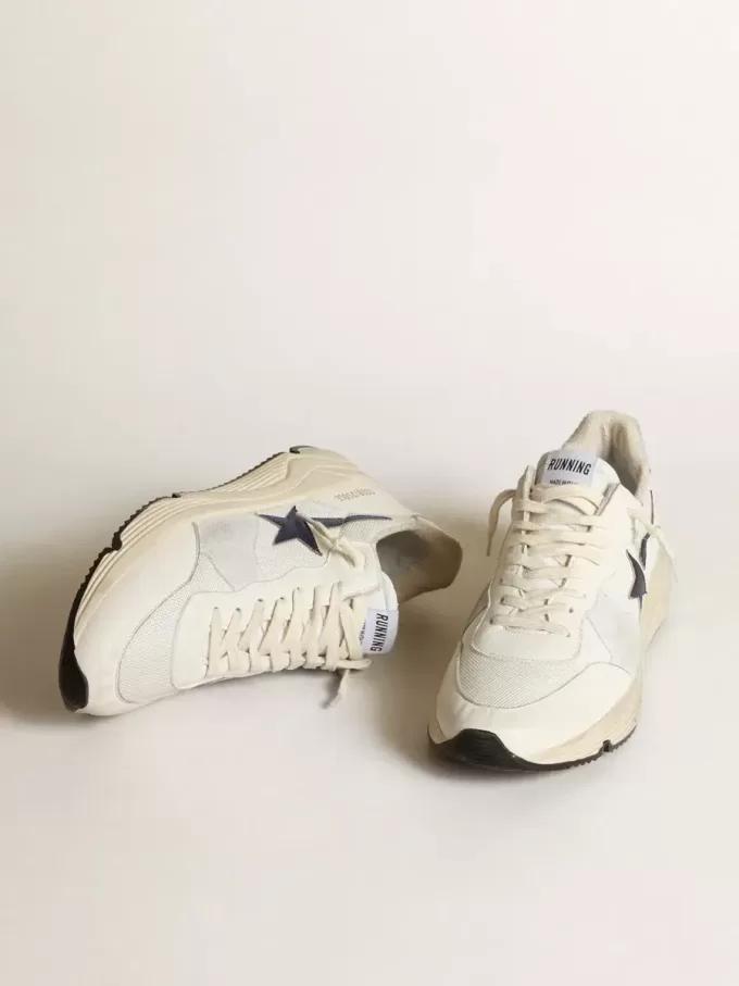 Running Sole en piel blanca y malla con estrella de piel laminada azul Running Sole en piel blanca y malla con estrella de piel laminada azul