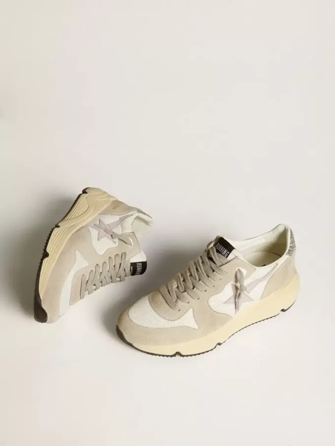 Running Sole LTD en malla con estrella de cuero y lengüeta brillante en el talón Running Sole LTD en malla con estrella de cuero y lengüeta brillante en el talón