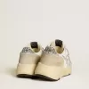 Running Sole LTD en malla con estrella de cuero y lengüeta brillante en el talón Running Sole LTD en malla con estrella de cuero y lengüeta brillante en el talón