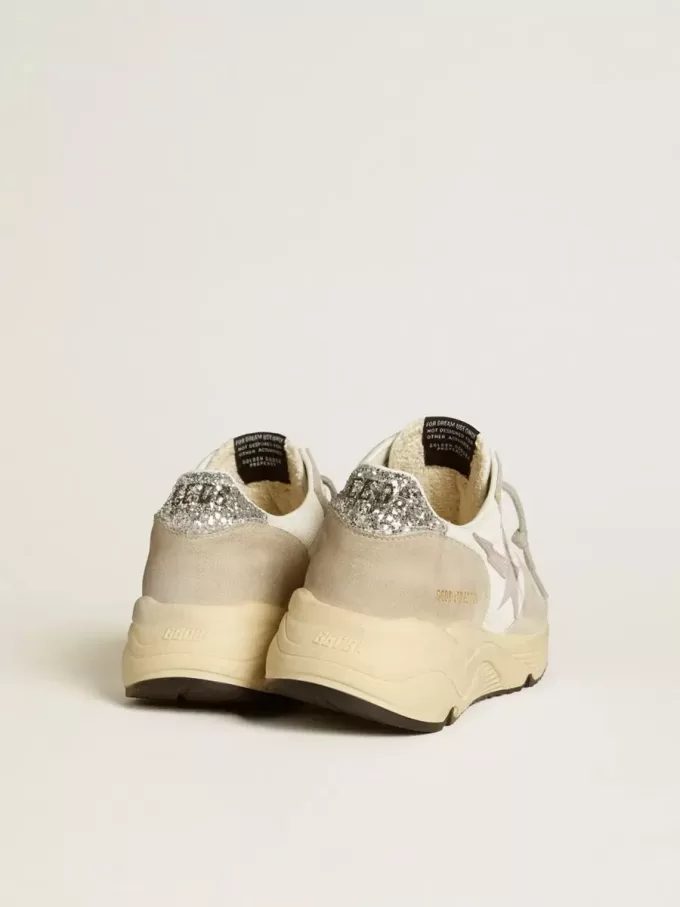 Running Sole LTD en malla con estrella de cuero y lengüeta brillante en el talón Running Sole LTD en malla con estrella de cuero y lengüeta brillante en el talón