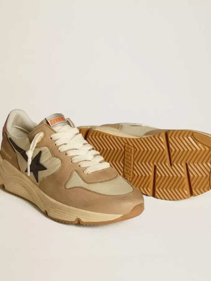 Running Sole LTD en nailon y nubuck con estrella y lengüeta en el talón de piel Running Sole LTD en nailon y nubuck con estrella y lengüeta en el talón de piel