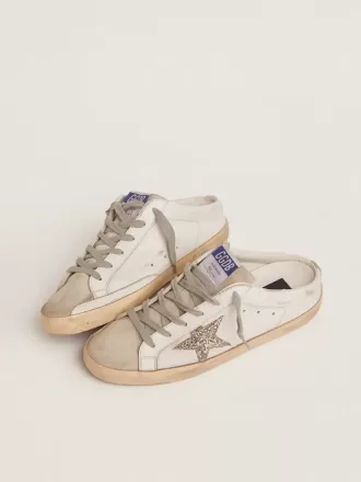 Sabot Super-Star con estrella brillante de platino y lengüeta de ante.