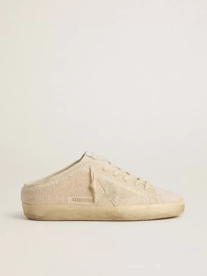Sabot Super-Star para mujer en lona beige con abalorios bordados y estrella de ante beige Sabot Super-Star para mujer en lona beige con abalorios bordados y estrella de ante beige