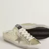 Sabots Super-Star en piel platino metalizada con estrella de ante beige Sabots Super-Star en piel platino metalizada con estrella de ante beige