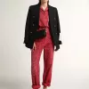 Sandalias planas Margaret para mujer en piel negra recubierta de resina Sandalias planas Margaret para mujer en piel negra recubierta de resina