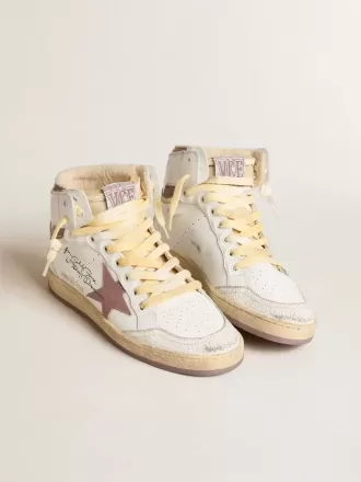 Sky-Star en piel blanca con estrella de piel rosa