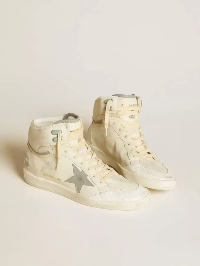 Sky-Star para hombre en piel con estrella de piel azul claro y lengüeta blanca en el talón Sky-Star para hombre en piel con estrella de piel azul claro y lengüeta blanca en el talón