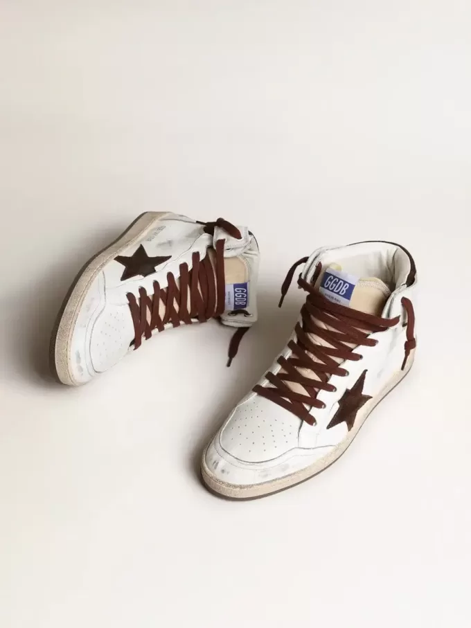 Sky-Star para hombre en piel napa blanca con estrella de ante color chocolate Sky-Star para hombre en piel napa blanca con estrella de ante color chocolate