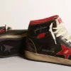 Sky-Star para hombre en piel negra brillante con estrella roja Sky-Star para hombre en piel negra brillante con estrella roja