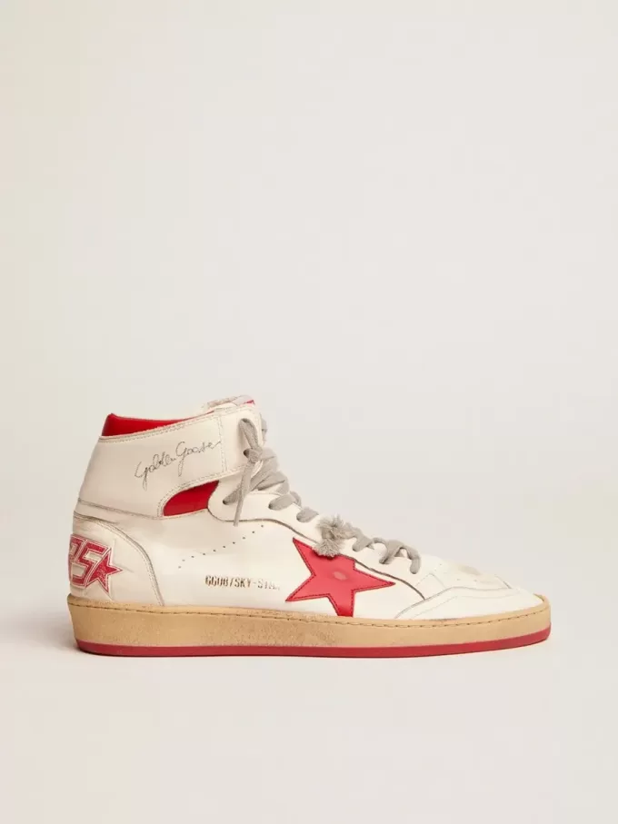 Sky-Star para mujer en napa blanca con estrella roja y lengüeta en el talón
