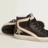 Slide LTD con estrella brillante platino y detalle de ante con perlas