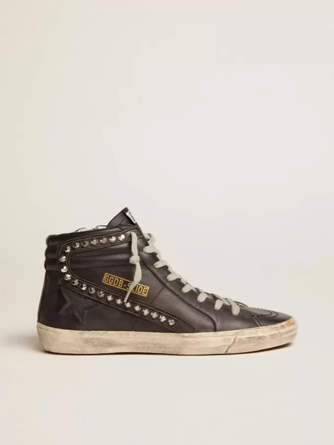 Slide negro con tachuelas para mujer Slide negro con tachuelas para mujer
