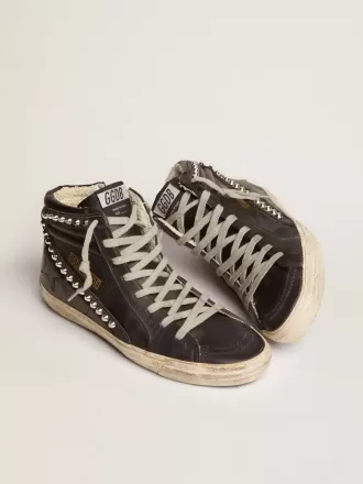 Slide negro con tachuelas para mujer