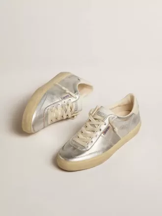 Soul Star en piel plateada metalizada con lengüeta trasera en piel blanca