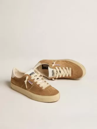 Soul Star para mujer en ante color camel con lengüeta y talón de cuero blanco
