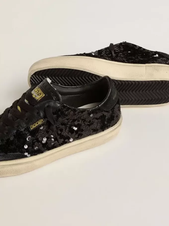 Soul Star para mujer en lentejuelas negras con lengüeta del talón en ante negro Soul Star para mujer en lentejuelas negras con lengüeta del talón en ante negro