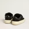 Space-Star Cube para hombre en ante negro con estrella perforada Space-Star Cube para hombre en ante negro con estrella perforada