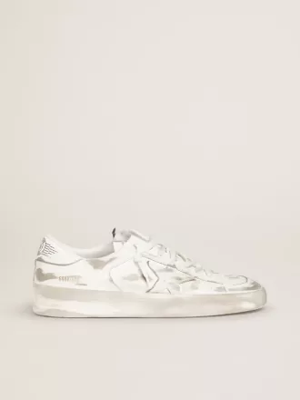 Stardan en piel blanca con estrella y lengüeta en el talón también en piel blanca