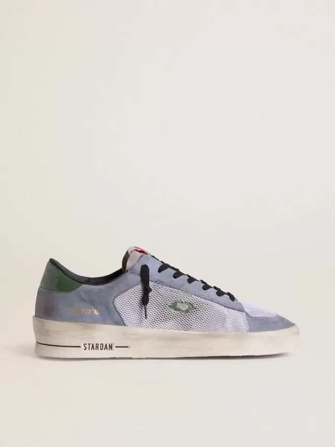 Stardan para hombre en ante azul claro con estrella y lengüeta en el talón de cuero verde