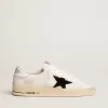 Stardan para hombre en malla blanca con estrella de ante negro