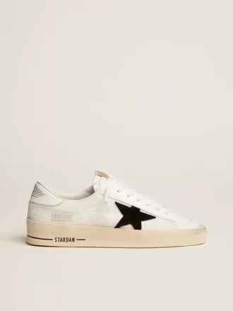 Stardan para hombre en malla blanca con estrella de ante negro