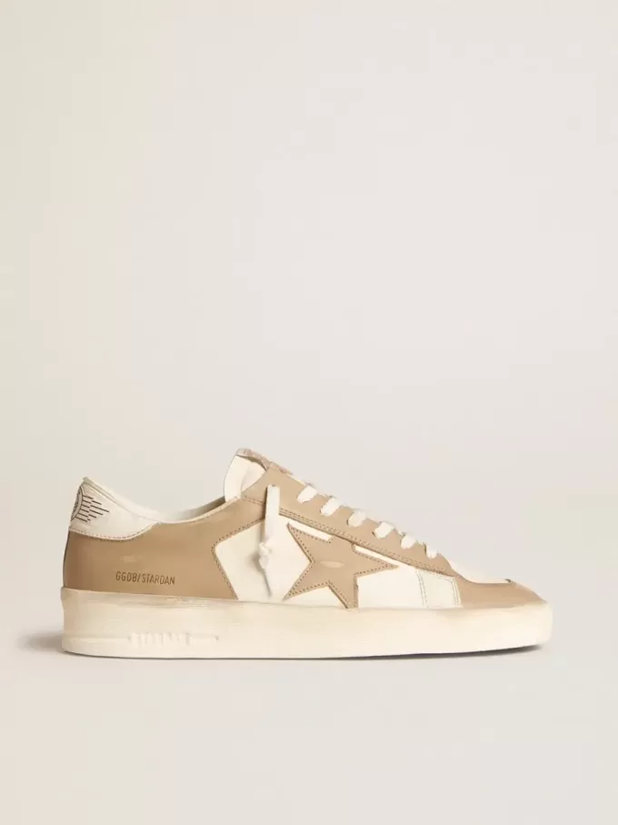 Stardan para hombre en piel blanca y beige con estrella beige y lengüeta trasera blanca