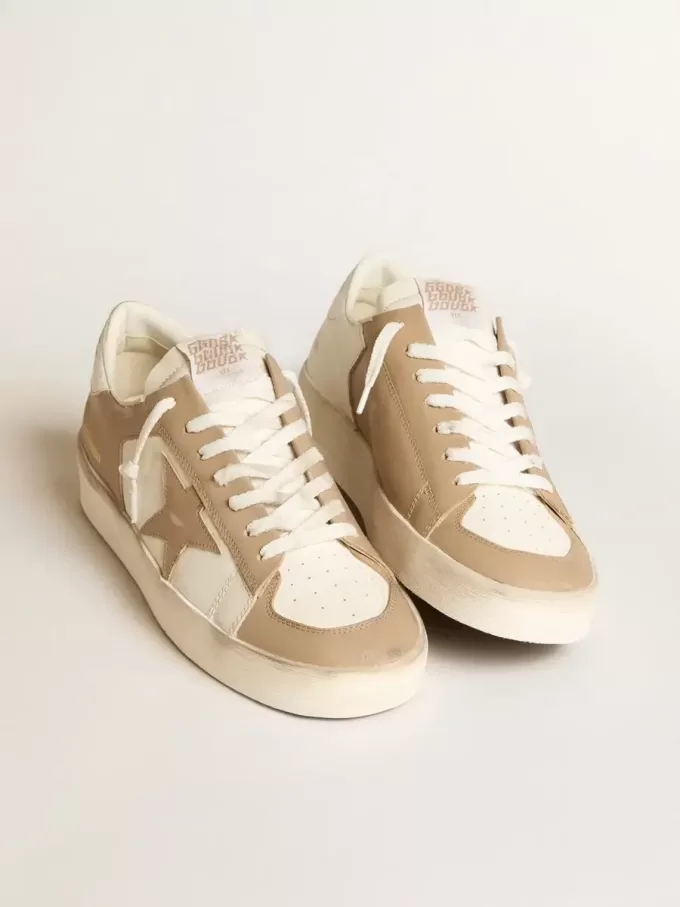 Stardan para hombre en piel blanca y beige con estrella beige y lengüeta trasera blanca