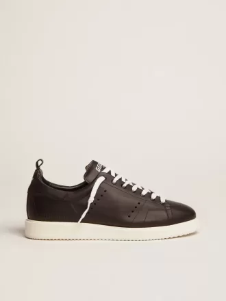 Starter para hombre en piel con estrella en la lengüeta del talón Starter para hombre en piel con estrella en la lengüeta del talón